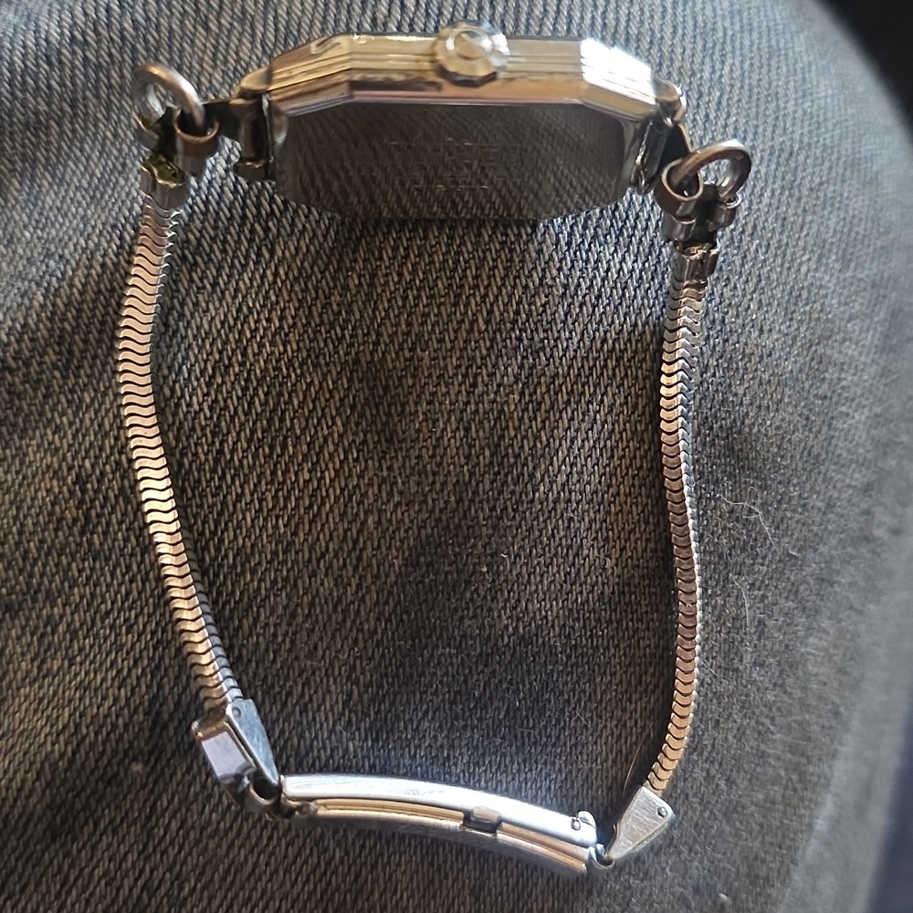 Illinois Silver-tone Vintage Rectangular Wristwat… - image 5